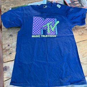 NWT MTV Navy Blue Graphic T-Shirt (Size Small)